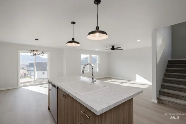 $449,990 | 231 Caribou Court, Horseshoe Bend, ID 83629