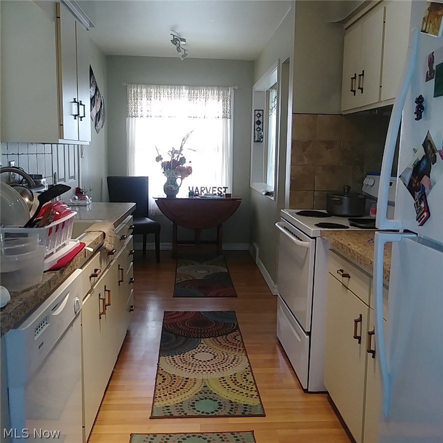 4927 South Sedgewick Road Cleveland, OH 44124 - Photo 11 of 13 Gallery Image 11