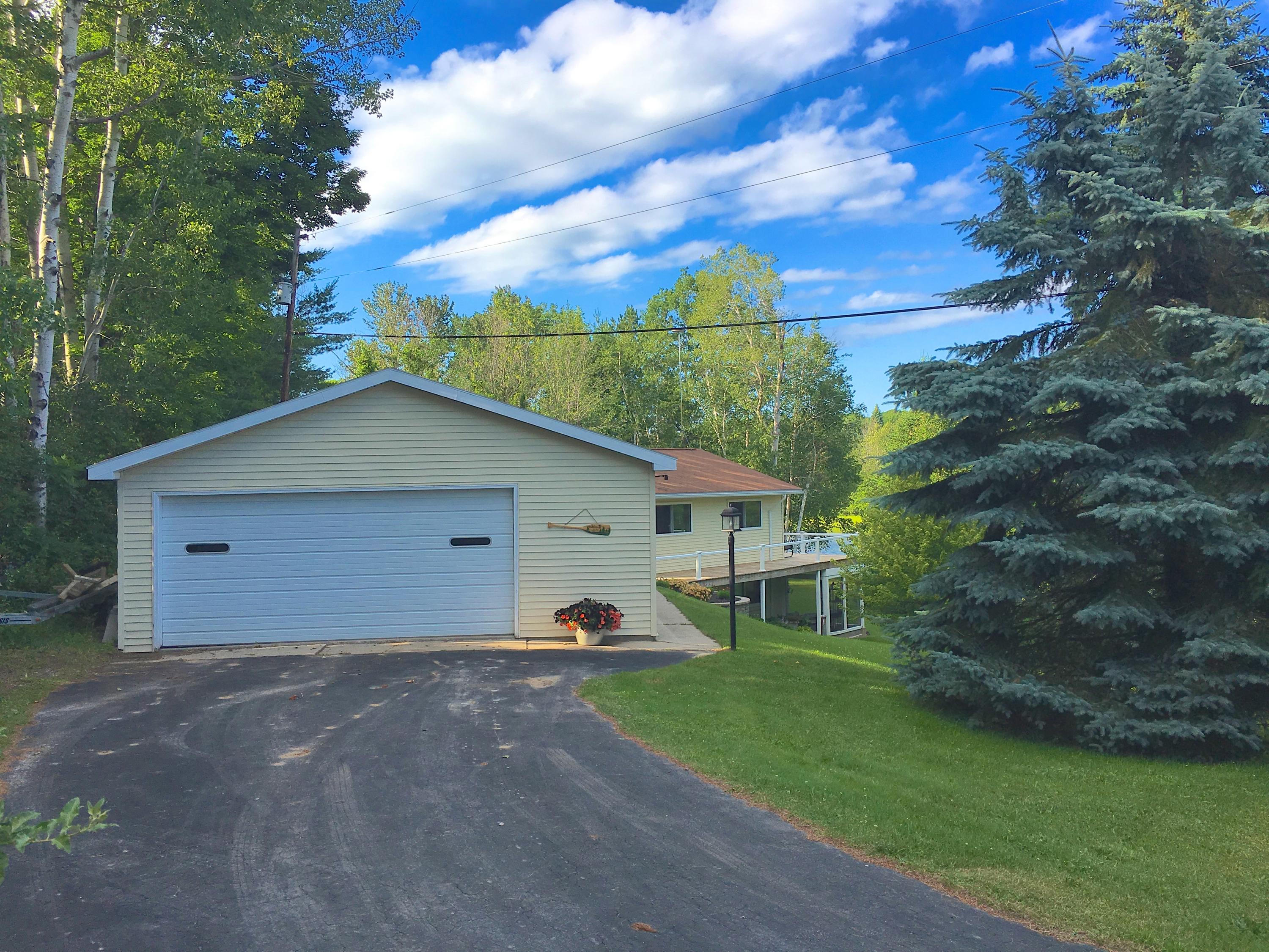 5116 Stoll Road Cheboygan, MI 49721 - Photo 3 of 49 Gallery Image 3