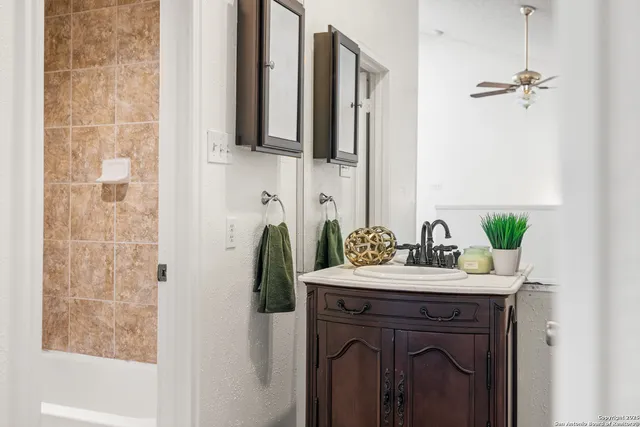 $1,100 | 14122 Churchill Estates Boulevard, Unit 107, San Antonio, TX 78248