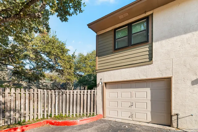$1,100 | 14122 Churchill Estates Boulevard, Unit 107, San Antonio, TX 78248