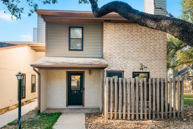 $1,100 | 14122 Churchill Estates Boulevard, Unit 107, San Antonio, TX 78248