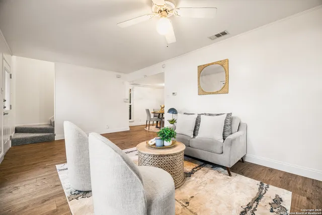 $1,100 | 14122 Churchill Estates Boulevard, Unit 107, San Antonio, TX 78248