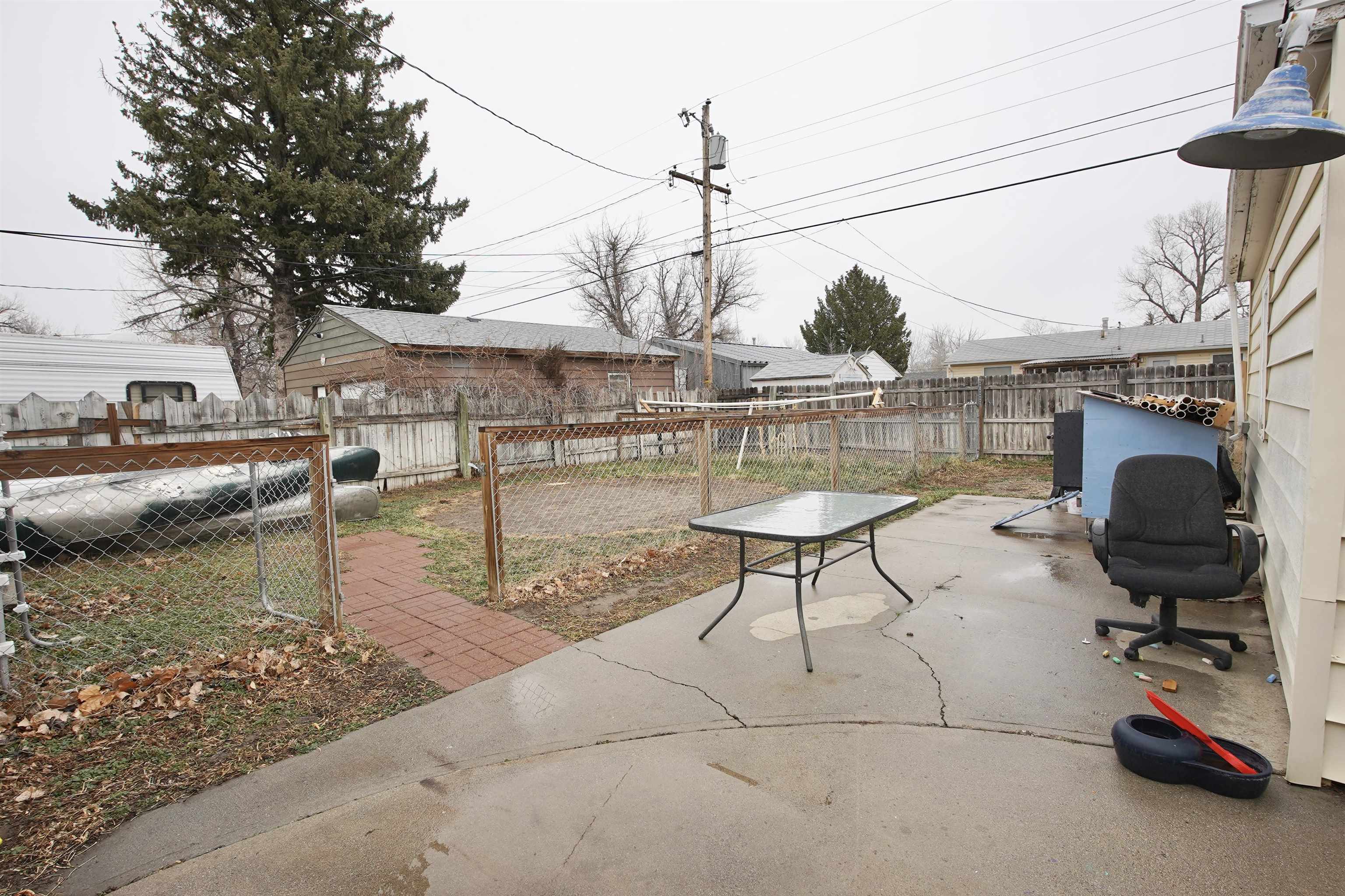 1645 Brigham Young Avenue Casper, WY 82604 - Photo 17 of 19