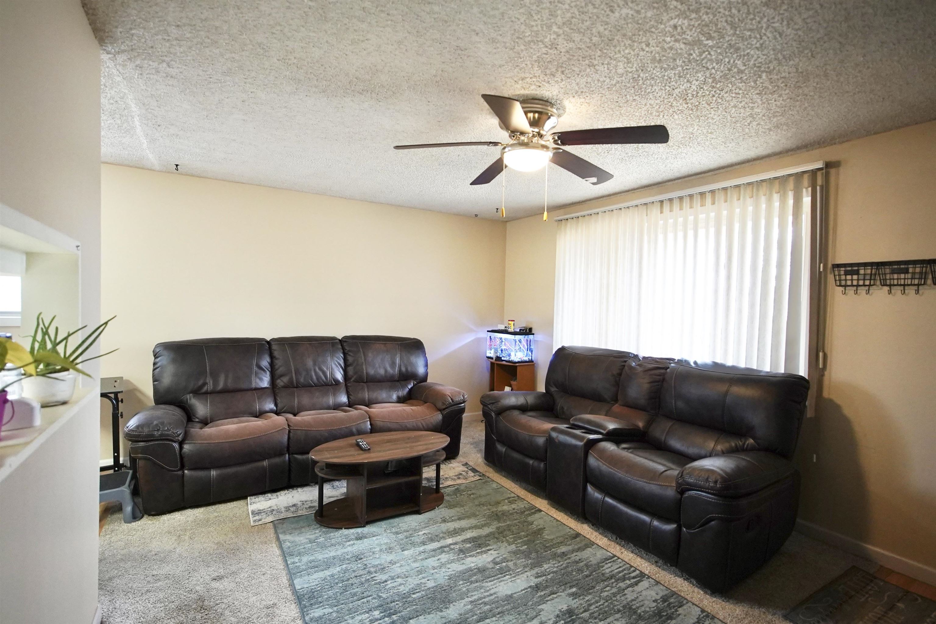 1645 Brigham Young Avenue Casper, WY 82604 - Photo 5 of 19