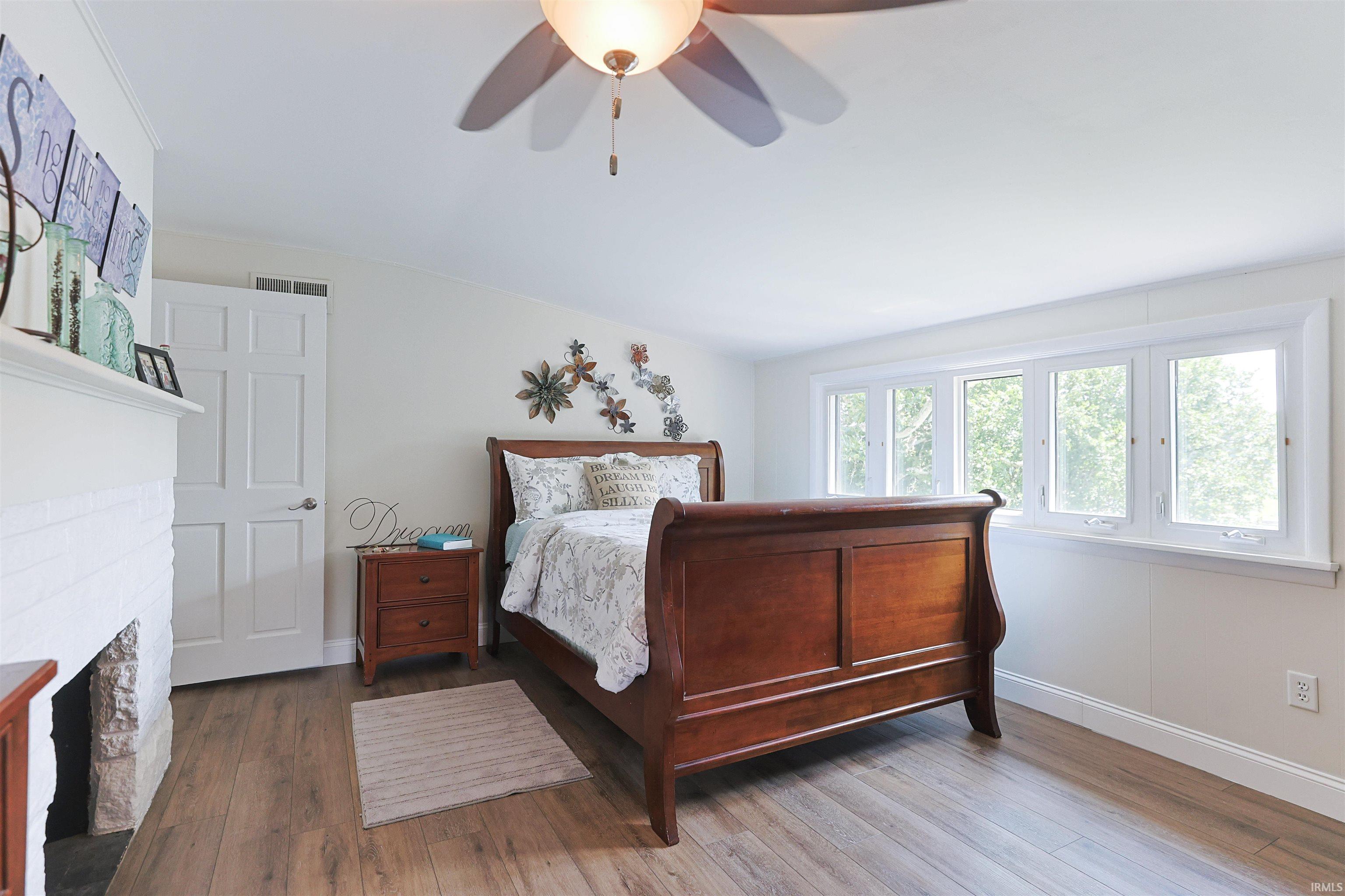 10098 Jefferson Road Osceola, IN 46561 - Photo 24 of 48 Gallery Image 24