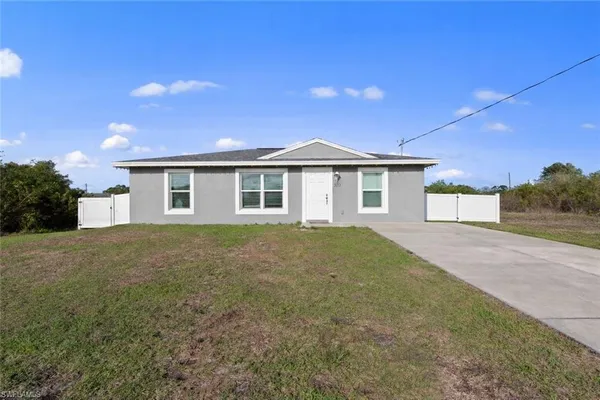 $279,900 | 3113 Pebble Lane, LaBelle, FL 33935