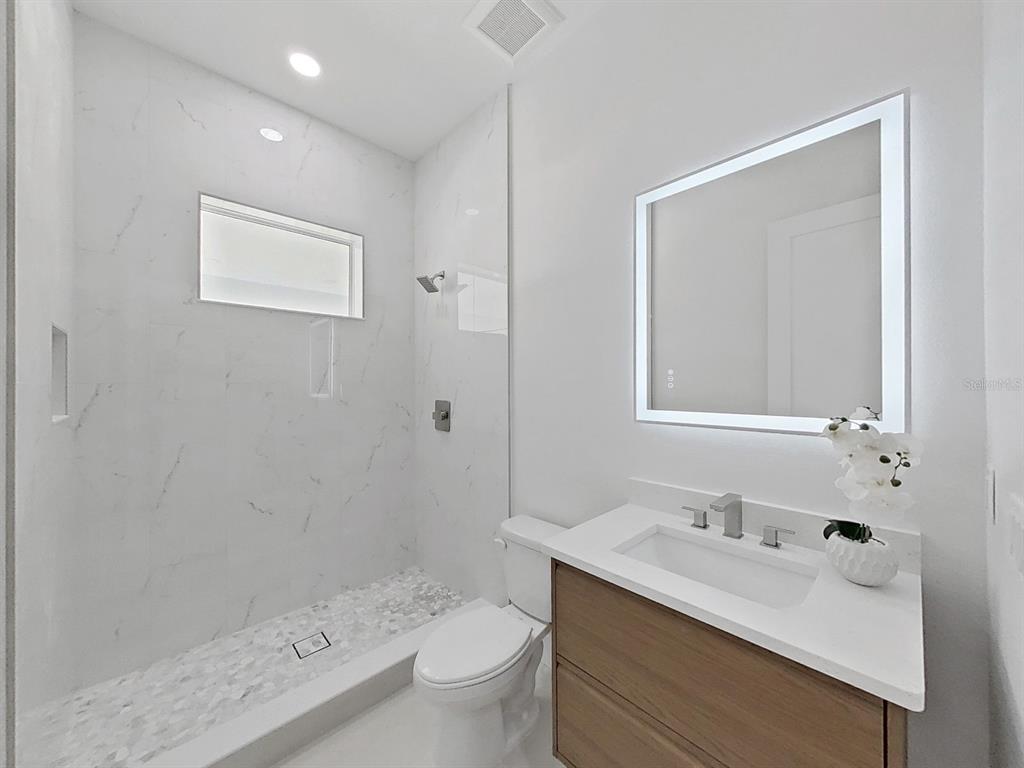 17841 Simmons Road Lutz, FL 33548 - Photo 20 of 53
