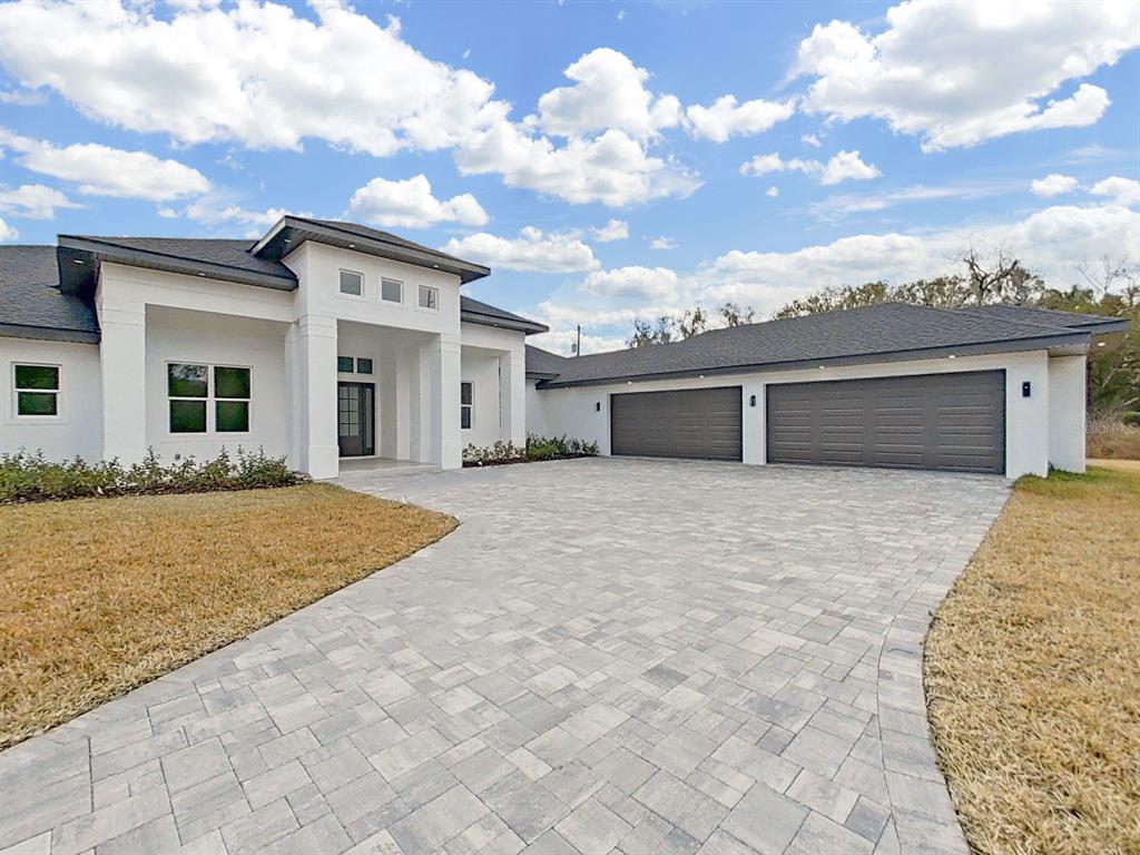 17841 Simmons Road Lutz, FL 33548 - Photo 10 of 53