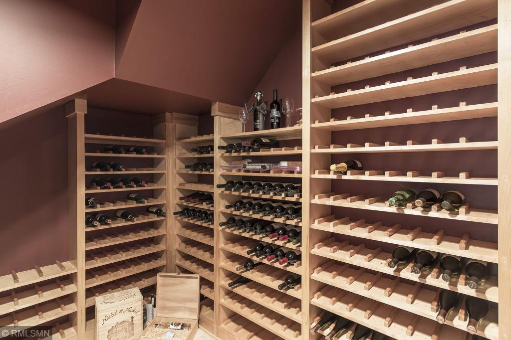 40 Gideons Point Road Tonka Bay, MN 55331 - Photo 57 of 88