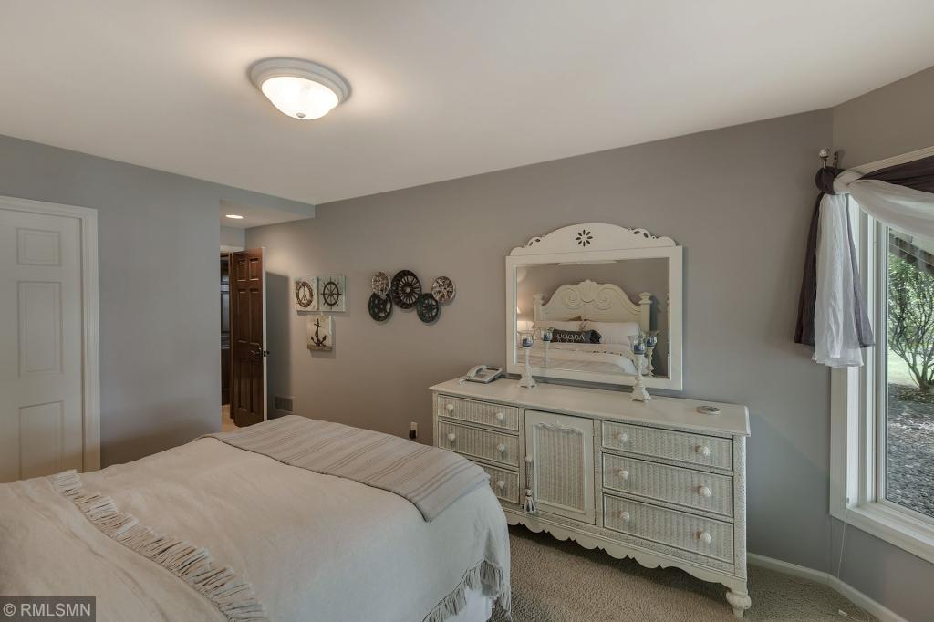 40 Gideons Point Road Tonka Bay, MN 55331 - Photo 60 of 88