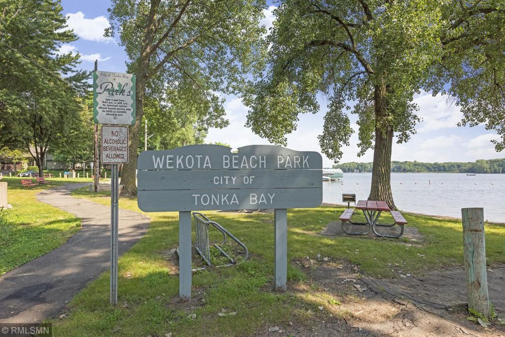 40 Gideons Point Road Tonka Bay, MN 55331 - Photo 77 of 88