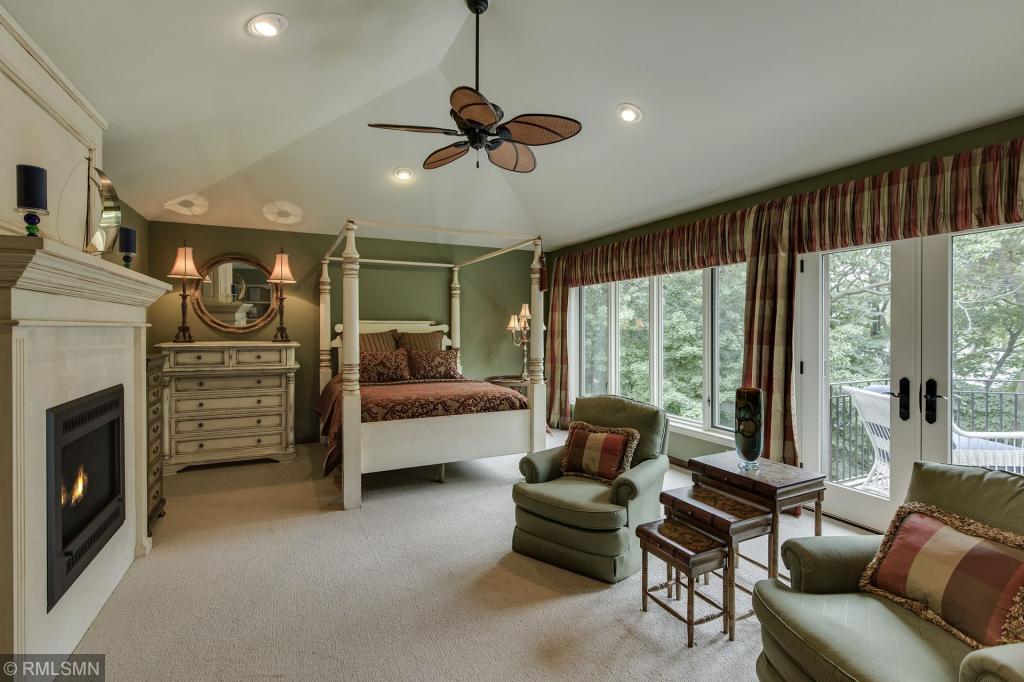 40 Gideons Point Road Tonka Bay, MN 55331 - Photo 9 of 88