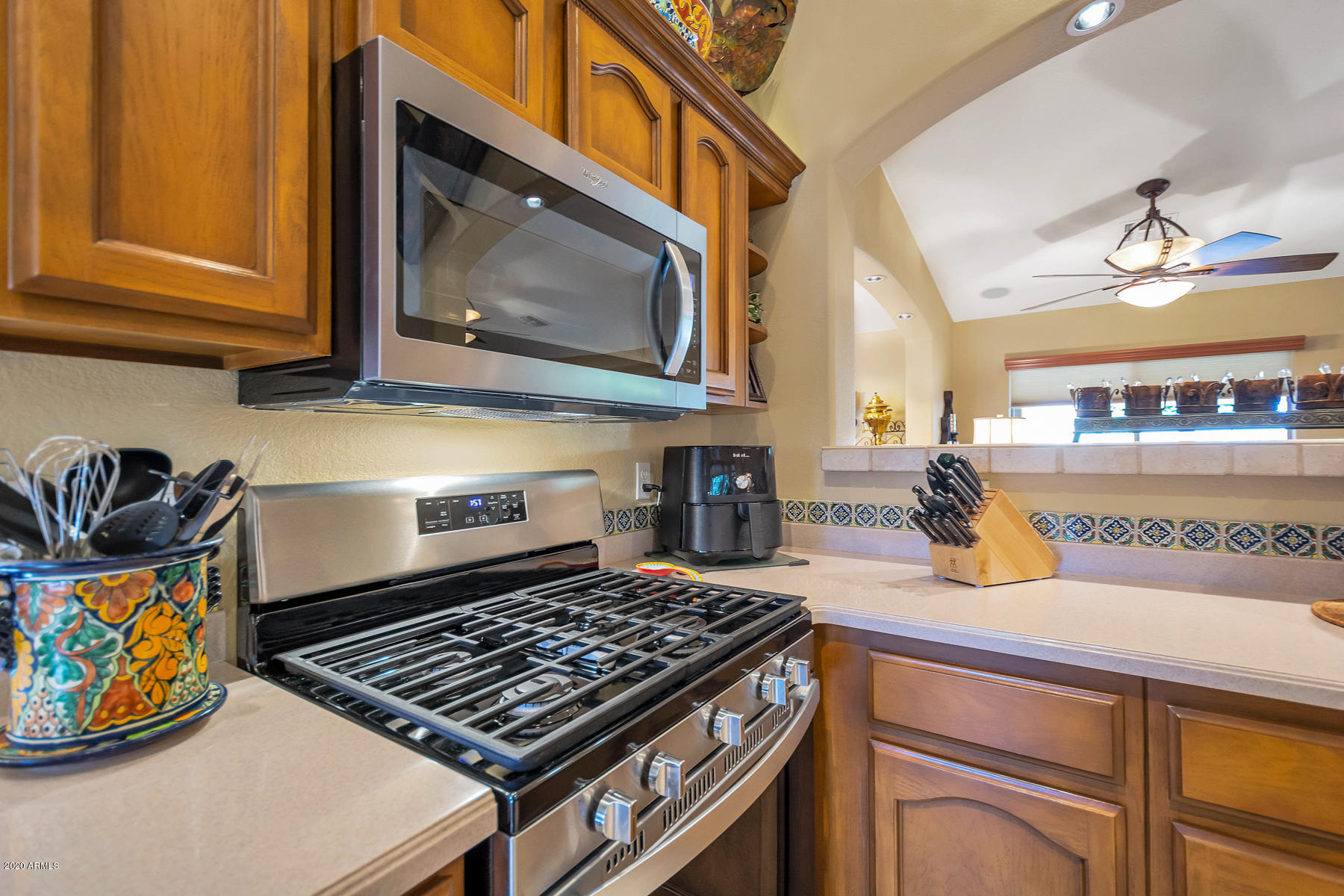 15284 West Piccadilly Road Goodyear, AZ 85395 - Photo 13 of 30 DSC_4357