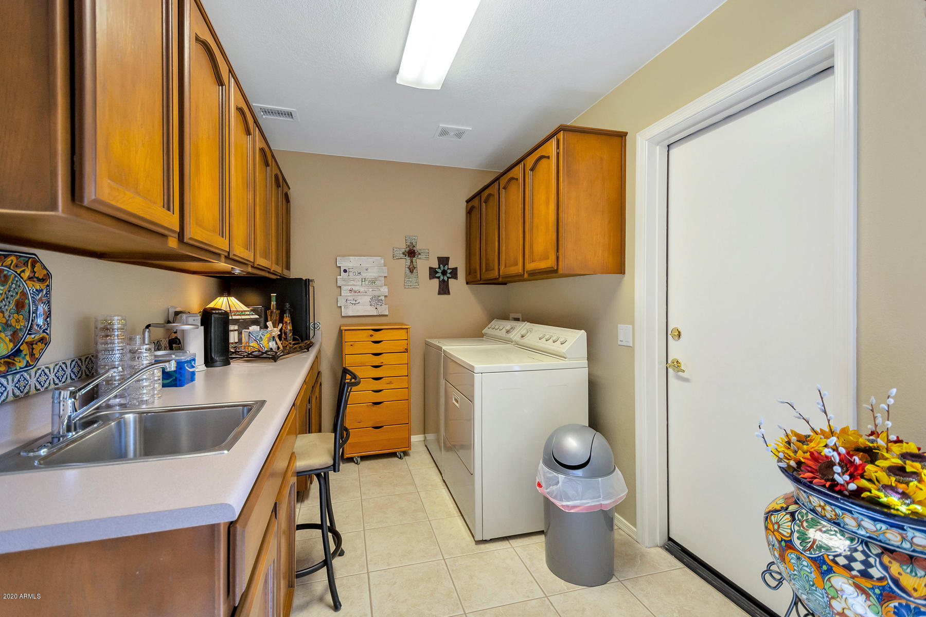 15284 West Piccadilly Road Goodyear, AZ 85395 - Photo 8 of 30 DSC_4345