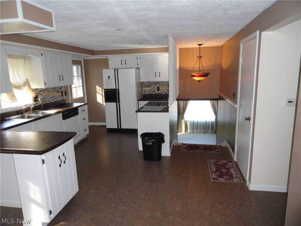 397 Fairview Road Chester, WV 26034 - Photo 9 of 27