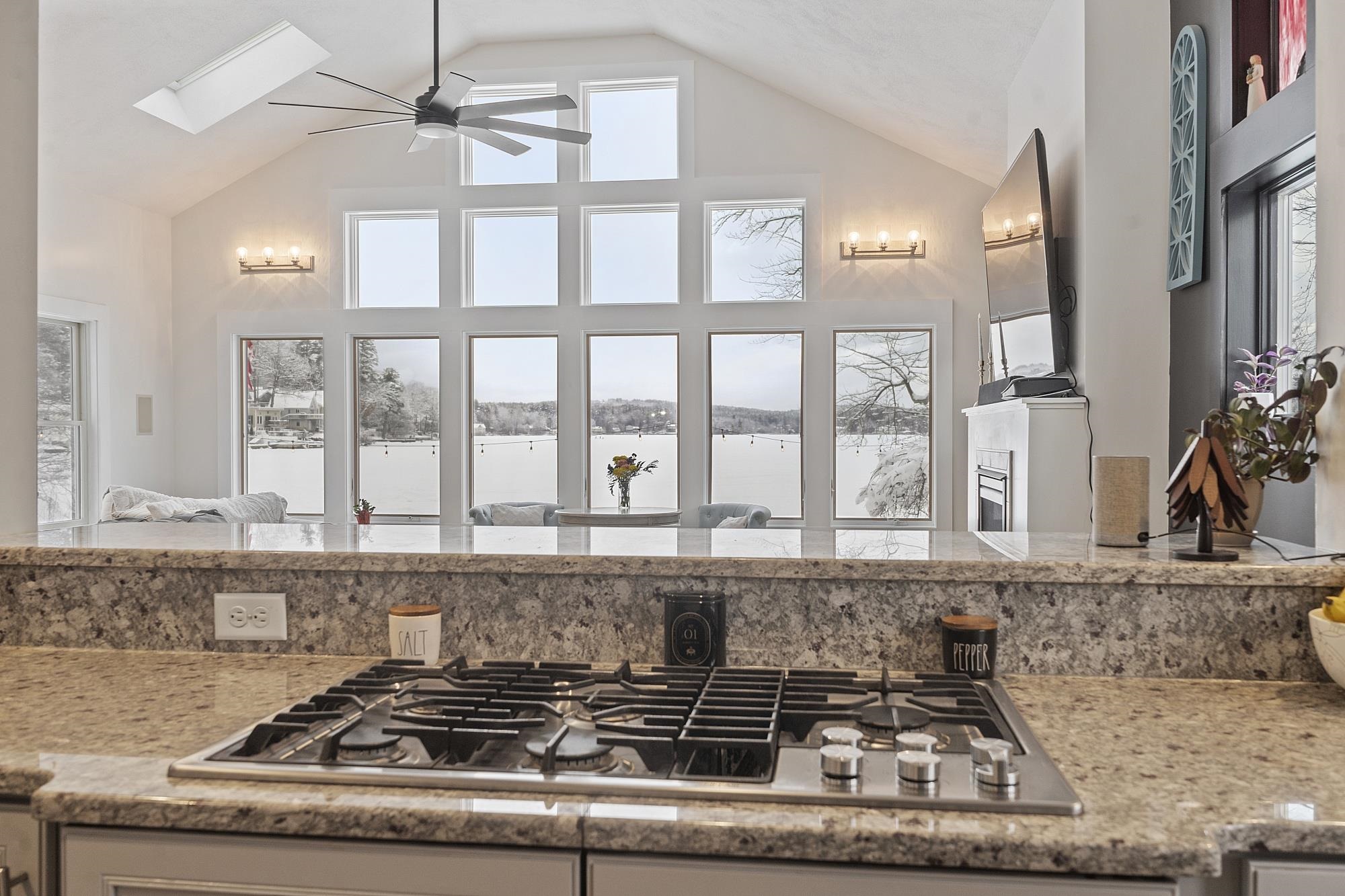 47 Cobbetts Pond Road Windham, NH 03087 - Photo 11 of 46