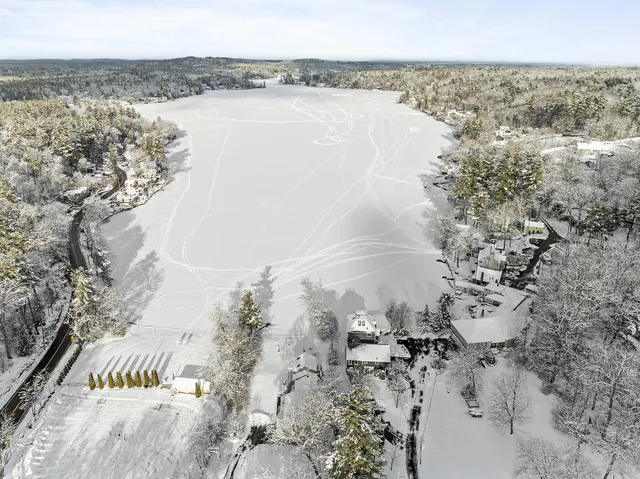 $1,395,000 | 47 Cobbetts Pond Road, Windham, NH 03087