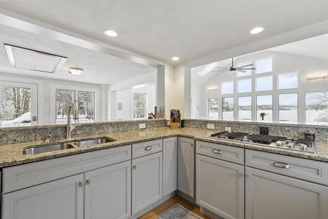 $1,395,000 | 47 Cobbetts Pond Road, Windham, NH 03087