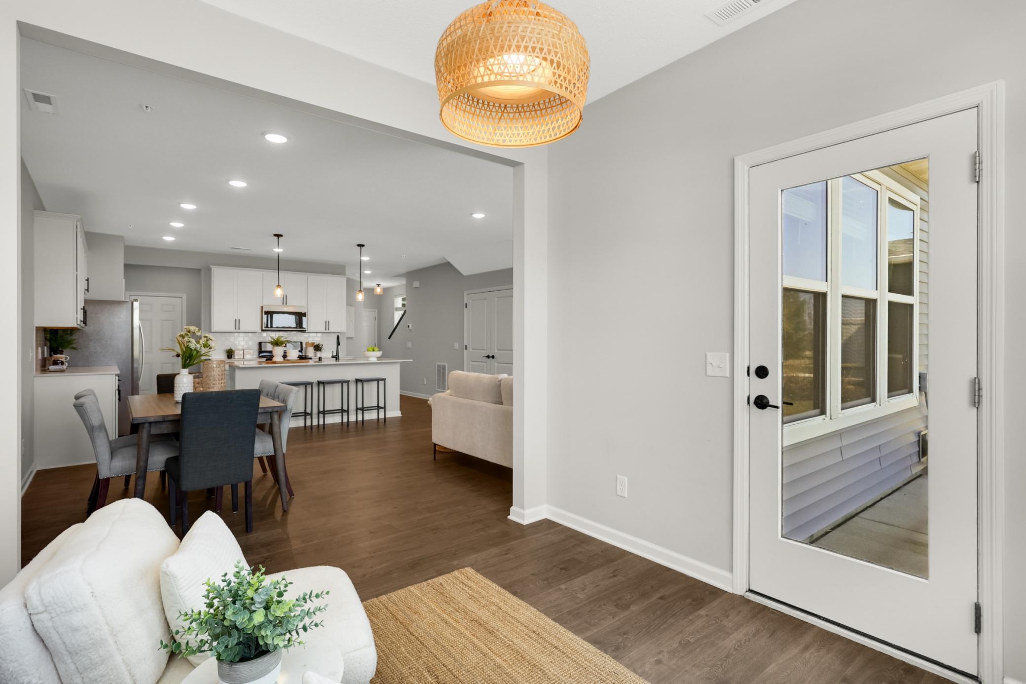 11275 Brookview Road Woodbury, MN 55129 - Photo 12 of 32