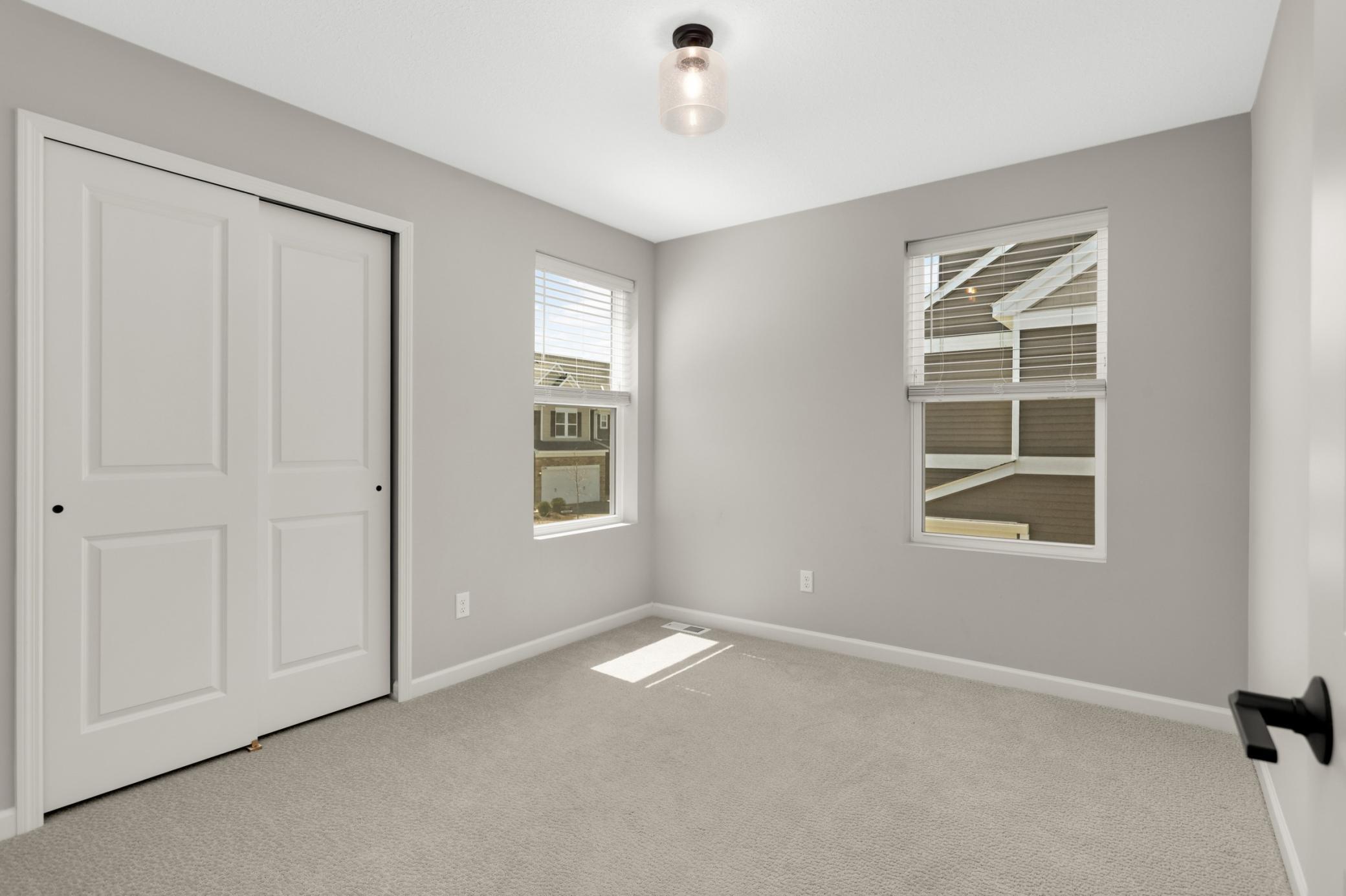 11275 Brookview Road Woodbury, MN 55129 - Photo 25 of 32