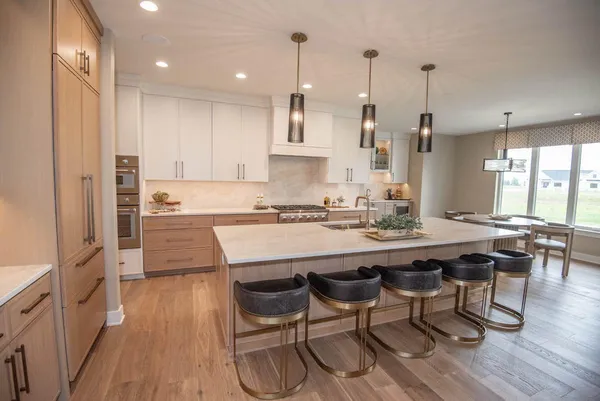$2,150,000 | N67-w34857 Ireland Drive, Oconomowoc, WI 53066
