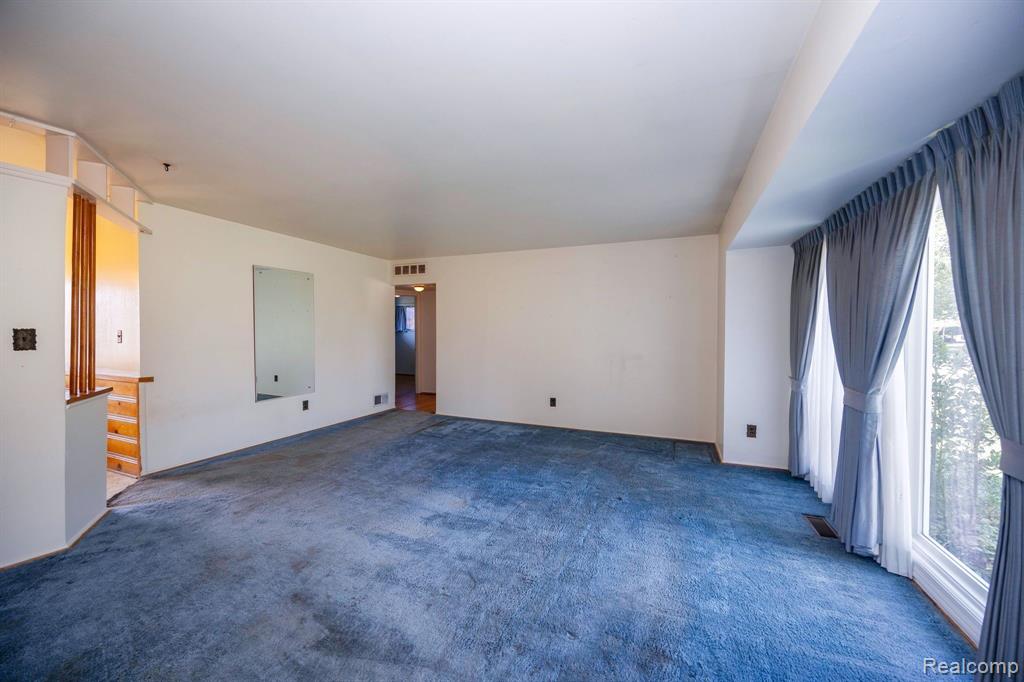 13079 Edison Street Southgate, MI 48195 - Photo 12 of 39 Gallery Image 12