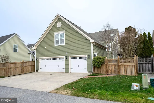 $925,000 | 109 John Gibson Drive, Chester, MD 21619