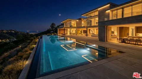 $18,800,000 | 1680 Alta Mura Road, Pacific Palisades, CA 90272