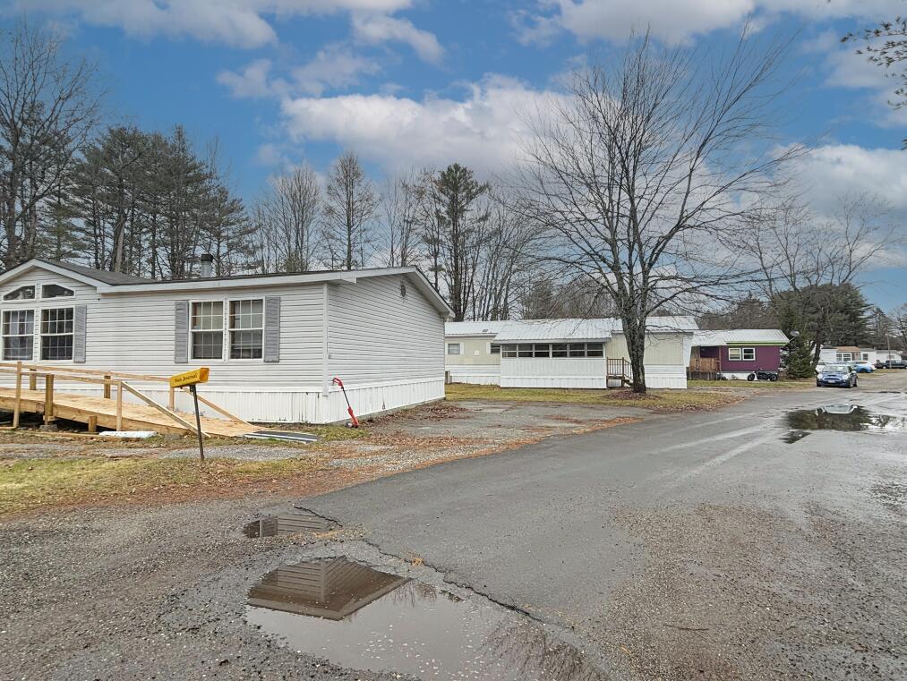 2161 Lisbon Street Lewiston, ME 04240 - Photo 16 of 26 16