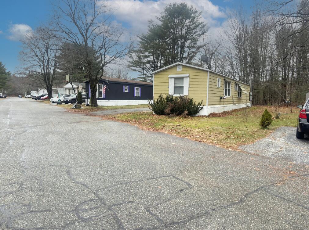2161 Lisbon Street Lewiston, ME 04240 - Photo 6 of 26 6