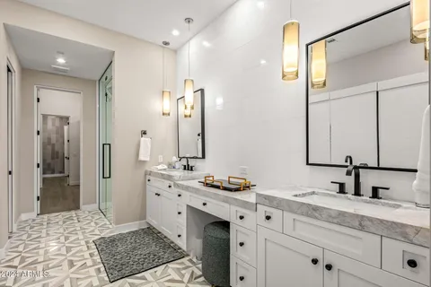 $4,150,000 | 37200 North Cave Creek Road, Unit 1082, Scottsdale, AZ 85262