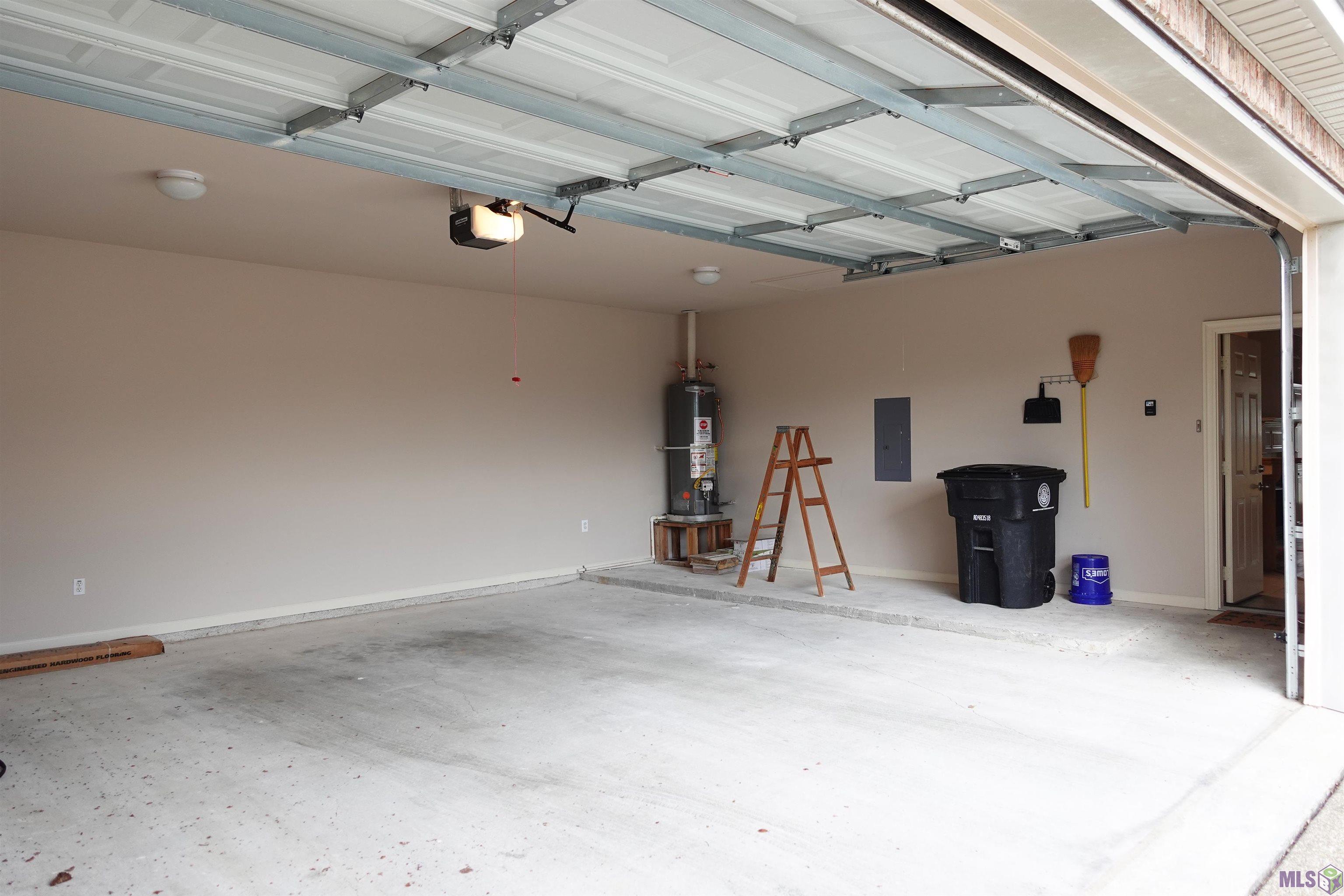 15041 Ferrell Avenue Baton Rouge, LA 70817 - Photo 8 of 19 Gallery Image 8