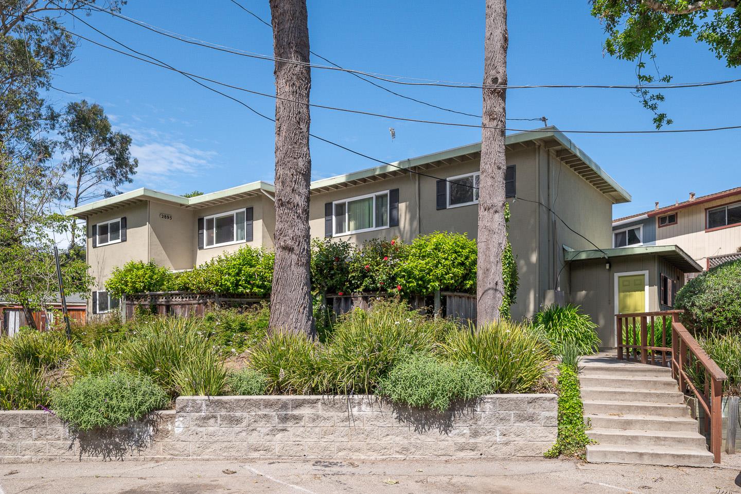 2895 Capitola Road Santa Cruz, CA 95062 - Photo 1 of 29 Gallery Image 1