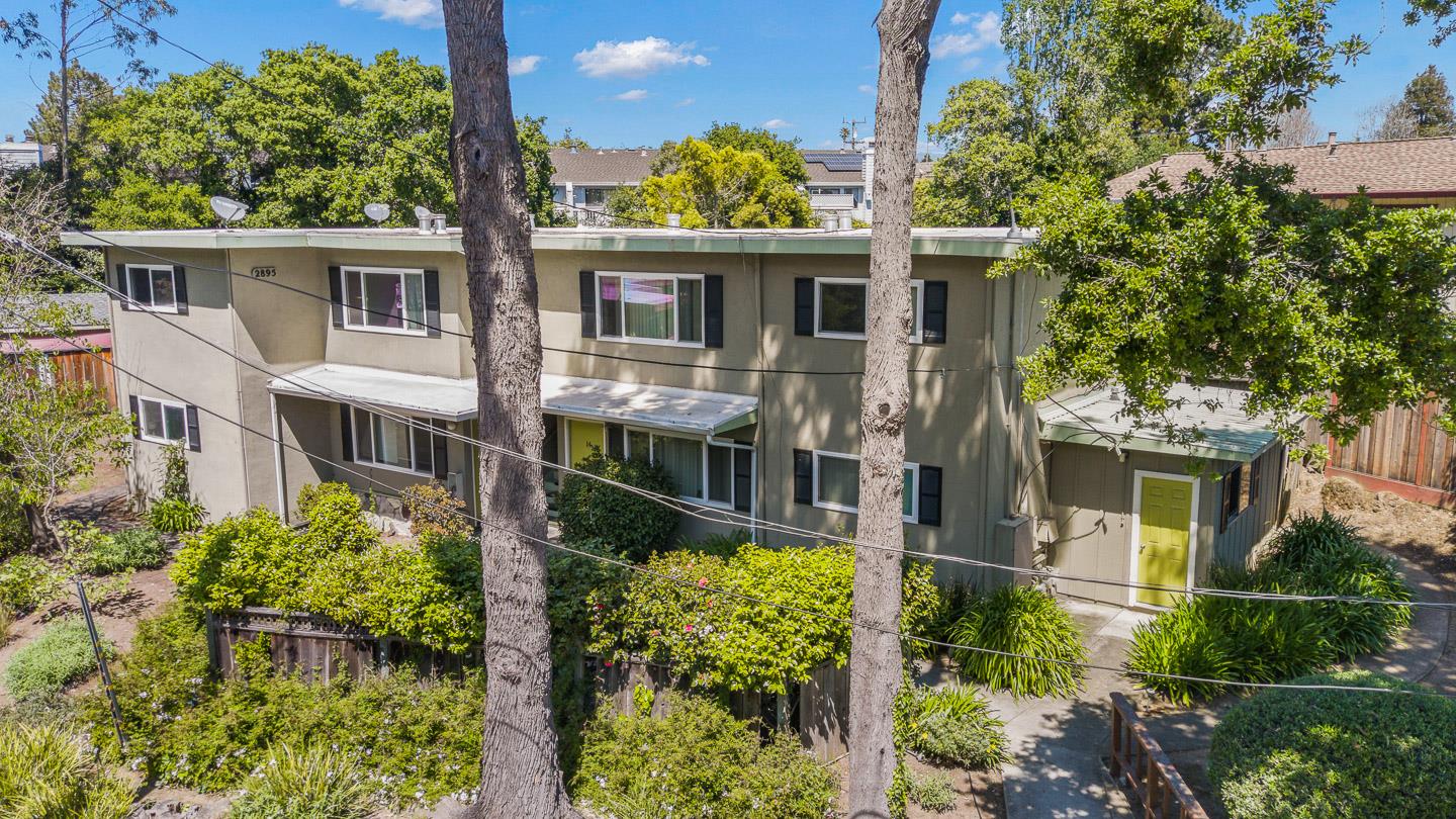 2895 Capitola Road Santa Cruz, CA 95062 - Photo 2 of 29 Gallery Image 2