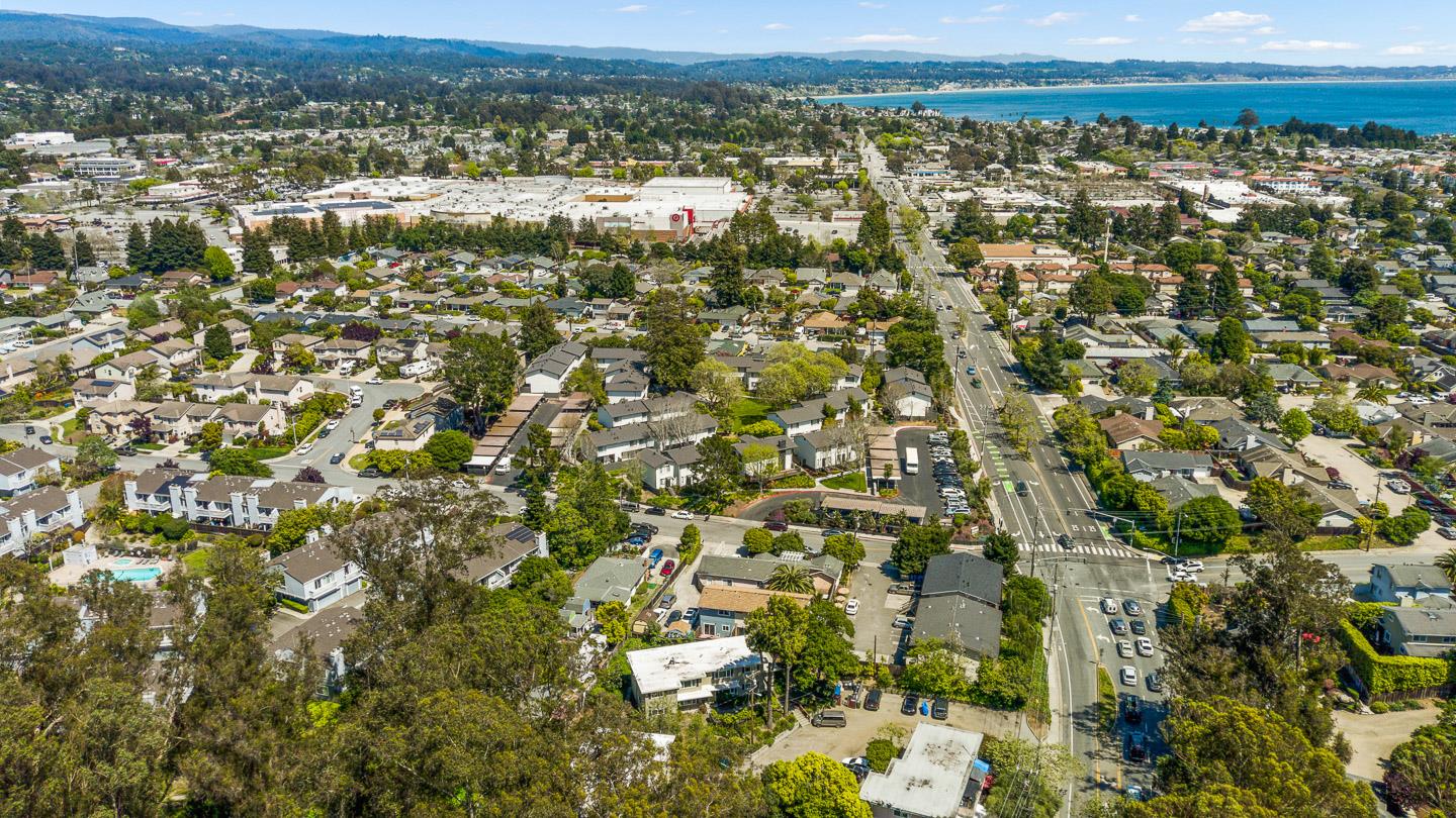 2895 Capitola Road Santa Cruz, CA 95062 - Photo 23 of 29 Gallery Image 23