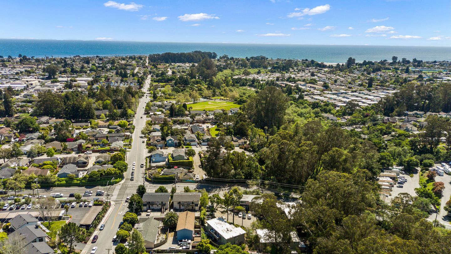 2895 Capitola Road Santa Cruz, CA 95062 - Photo 25 of 29 Gallery Image 25