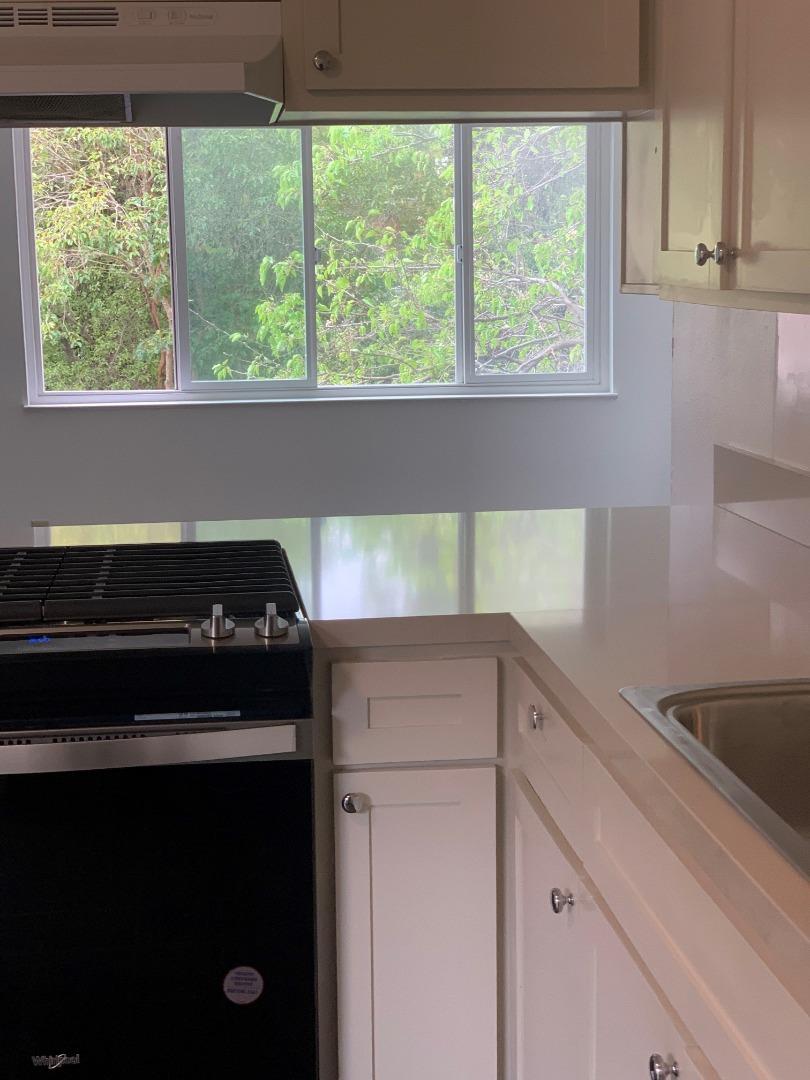 2895 Capitola Road Santa Cruz, CA 95062 - Photo 5 of 29 Gallery Image 5