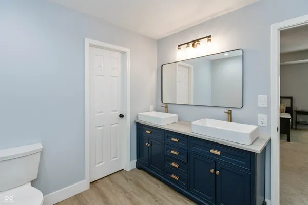 $340,000 | 502 Acorn Drive, Whiteland, IN 46184