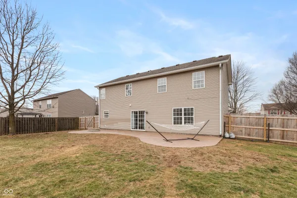 $340,000 | 502 Acorn Drive, Whiteland, IN 46184