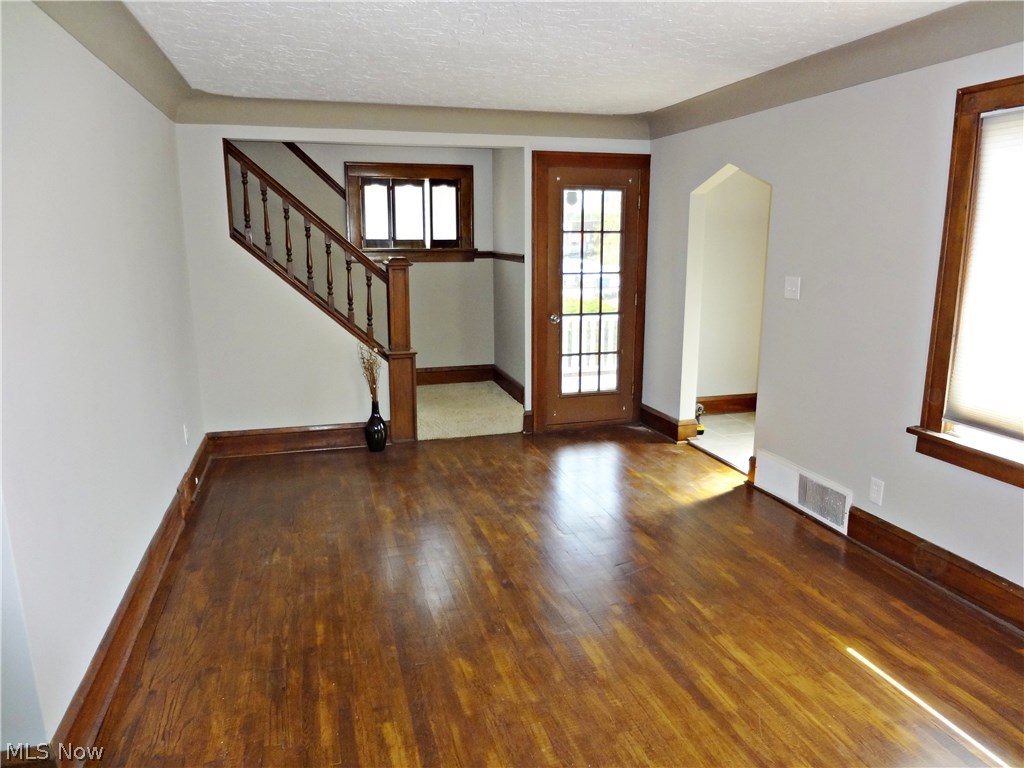 3806 Redfern Road Parma, OH 44134 - Photo 9 of 22