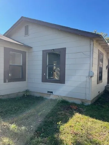 $375,000 | 1301 Fannin Street, Denton, TX 76201