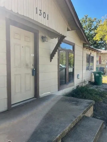 $375,000 | 1301 Fannin Street, Denton, TX 76201