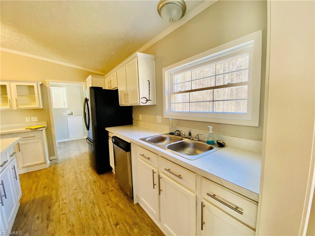 5372 Ridge Road Seagrove, NC 27341 - Photo 11 of 27 Gallery Image 11