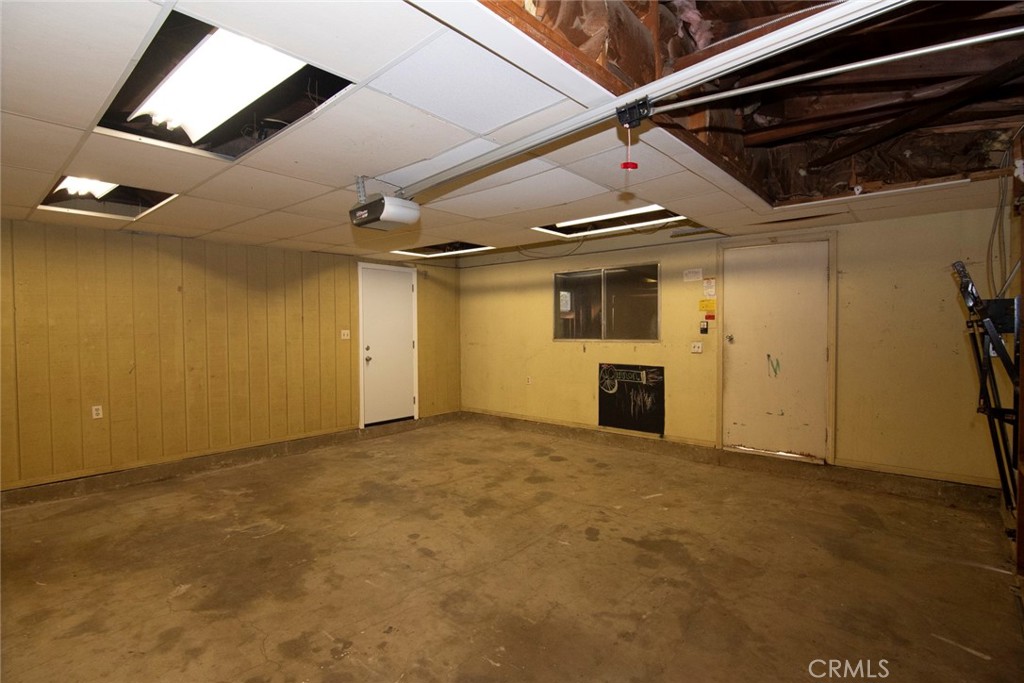 2983 Cheyenne Road Riverside, CA 92506 - Photo 46 of 49 a view of an empty room