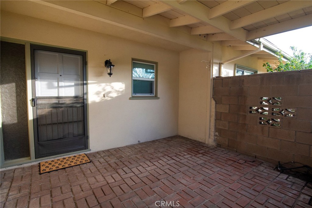 2983 Cheyenne Road Riverside, CA 92506 - Photo 5 of 49 a view of empty room