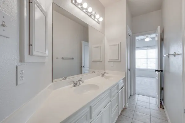 $4,000 | 9215 Spicebrush Drive, Austin, TX 78759