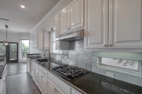 $4,000 | 9215 Spicebrush Drive, Austin, TX 78759