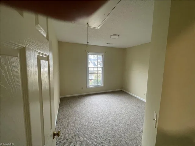 $289,999 | 3409 Morris Farm Drive, Jamestown, NC 27282