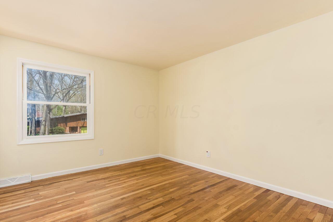 2335 Dorset Road Columbus, OH 43221 - Photo 28 of 46 Gallery Image 28